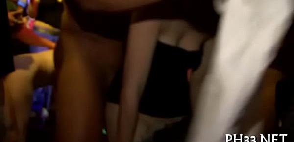  Bitches discovered small dick in club